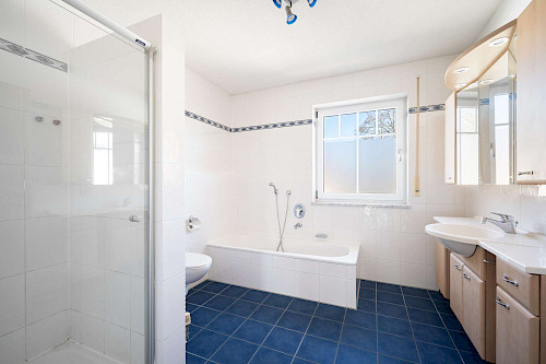 Perfekt für die junge Familie! Familienfreundliches Reiheneckhaus in idealer Ortsrandlage - Bild 5141225