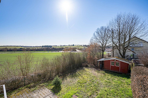 Perfekt für die junge Familie! Familienfreundliches Reiheneckhaus in idealer Ortsrandlage - Bild 5141225