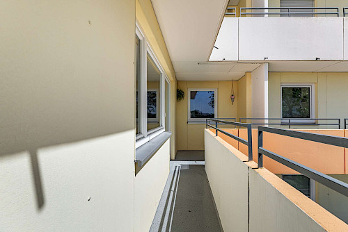 Vom Feinsten! Frisch renovierte 3-Zimmer-Wohnung mit Balkon im Freisinger Norden - Bild 5056331