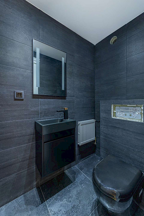 Vom Feinsten! Frisch renovierte 3-Zimmer-Wohnung mit Balkon im Freisinger Norden - Bild 5056331