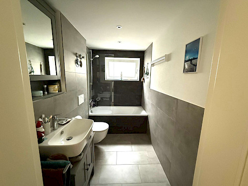 Zu vermieten! 2-Zimmer-Wohnung mit Süd-Terrasse und Garten - Bild 4930893