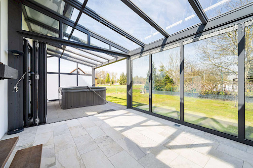 Wohlfühloase und energetisch top (A+)! Großes Einfamilienhaus auf herrlichem Grundstück - Bild 3498465