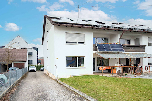 Zu vermieten! Schöne Zwei-Zimmer-Dachgeschosswohnung in verkehrsberuhigter Lage - Bild 5122892