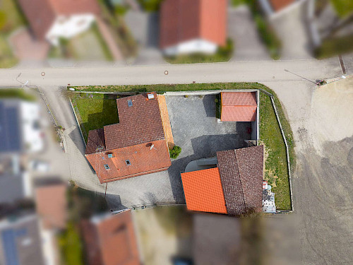 Vielseitig! Gepflegtes, älteres Einfamilienhaus mit viel Platz - Bild 5257036