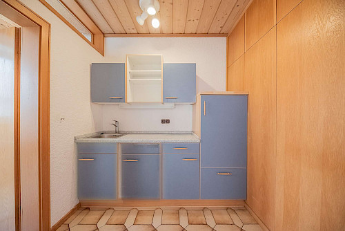 Perfekte Anbindung! Gut geschnittene Gewerbefläche als Büro oder Praxis in Attaching zu vermieten - Bild 5286561