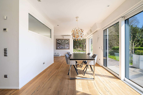 Garten oder Dachterrasse? - Beides! Exklusives ZFH mit Alpenblick vor den Toren Münchens - Bild 5235723