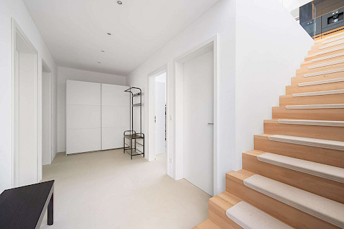 Garten oder Dachterrasse? - Beides! Exklusives ZFH mit Alpenblick vor den Toren Münchens - Bild 5235723