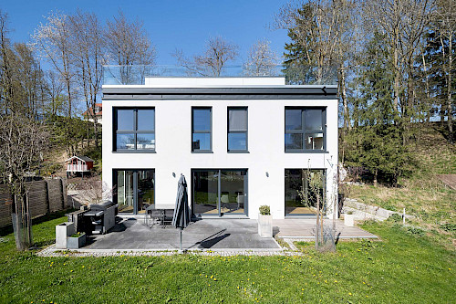 Garten oder Dachterrasse? - Beides! Exklusives ZFH mit Alpenblick vor den Toren Münchens - Bild 5235723