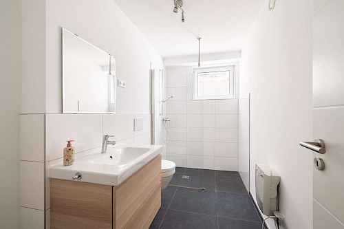 Garten oder Dachterrasse? - Beides! Exklusives ZFH mit Alpenblick vor den Toren Münchens - Bild 5235723