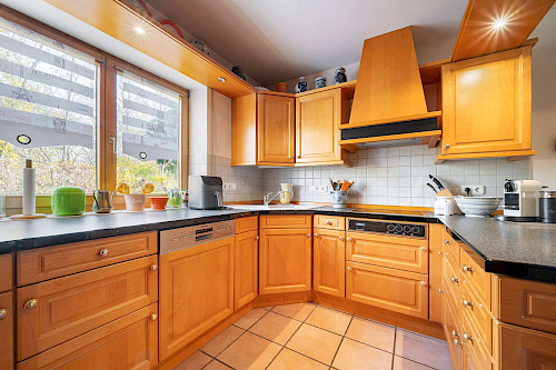 Platz für kleine Füße & große Träume! Gepflegte DHH mit Garten in familienfreundlicher Lage - Bild 4532110