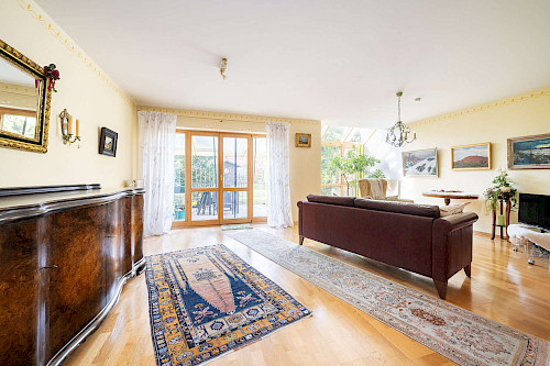 Platz für kleine Füße & große Träume! Gepflegte DHH mit Garten in familienfreundlicher Lage - Bild 4532110