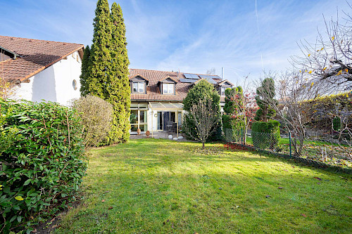 Platz für kleine Füße & große Träume! Gepflegte DHH mit Garten in familienfreundlicher Lage - Bild 4532110