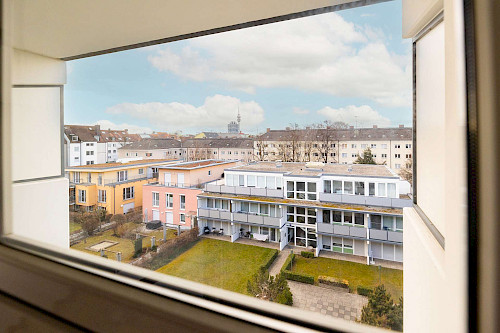 Ein Investment, das bleibt! Vermietetes Apartment mit Balkon und TG-Stellplatz in zentraler Lage - Bild 4838688