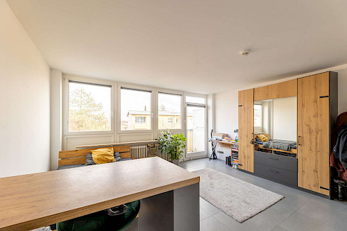 Ein Investment, das bleibt! Vermietetes Apartment mit Balkon und TG-Stellplatz in zentraler Lage - Bild 4838688