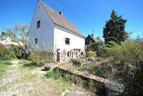 Großzügige Nachverdichtung möglich! Schönes Baugrundstück mit Altbestand in Hebertshausen - Bild 4857296