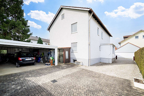 Ein Zuhause voller Möglichkeiten! Solides Zweifamilienhaus auf schönem Grundstück in Marzling - Bild 5235596