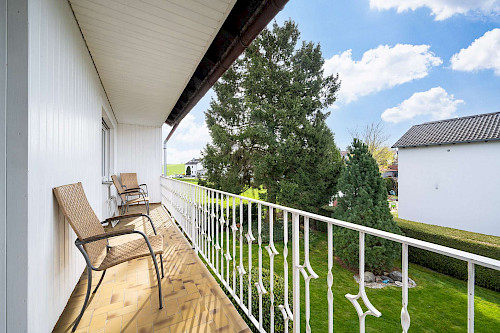Ein Zuhause voller Möglichkeiten! Solides Zweifamilienhaus auf schönem Grundstück in Marzling - Bild 5235596