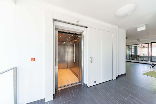 Zu vermieten! Exklusive Bürofläche mit Dachterrasse inmitten der Freisinger Altstadt - Bild 5383200