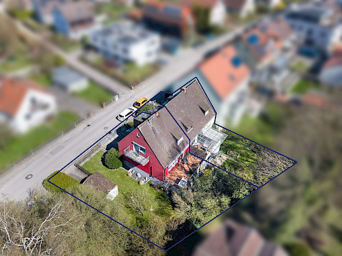 Baugrundstück mit Altbestand! Bebaubar mit einer großen Doppelhaushälfte oder 2 Reihenhäusern - Bild 5369668