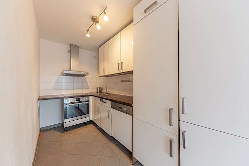 Zu vermieten! Moderne 2-Zimmer-Wohnung mit guter Ausstattung, Balkon und Loggia - Bild 5287226