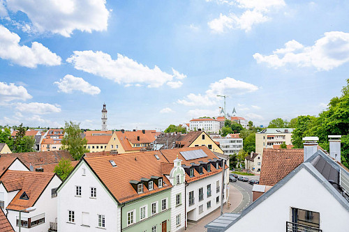 Ruhe über den Dächern, Leben vor der Tür! – Traumhafte 4,5-Zimmer-Dachterrassenwohnung im Zentrum - Bild 5372069