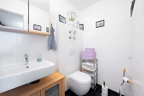 Ruhe über den Dächern, Leben vor der Tür! – Traumhafte 4,5-Zimmer-Dachterrassenwohnung im Zentrum - Bild 5372069