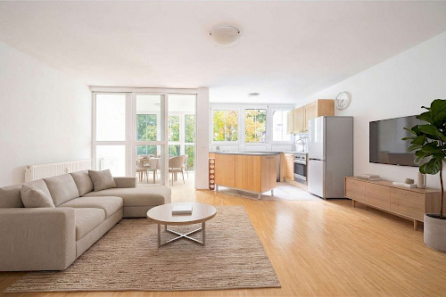 Für Sonnenanbeter! Lichtdurchflutete 3-Zimmer-Eigentumswohnung mit 2 Balkonen im Freisinger Norden - Bild 4445587