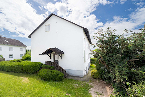Kapitalanlage, Selbstbezug oder Beides? Gut geschnittenes 2-3-Familienhaus im schönen Hohenbachern - Bild 5579508