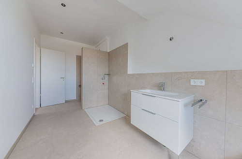 Zu vermieten! Traumhafte Dachgeschosswohnung im Freisinger Norden zum Erstbezug - Bild 5530678