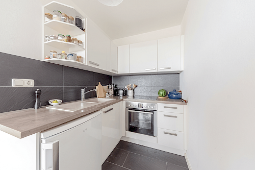 Weitblick! Gut geschnittene 2-Zimmer-Eigentumswohnung mit Süd-West-Balkon und bester Infrastruktur - Bild 5481144