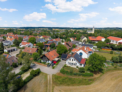 Exquisit! Gepflegte Doppelhaushälfte in toller Ortsrandlage - Bild 5747564
