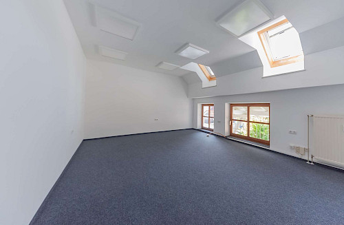 Zu vermieten! Moderne Gewerbefläche als Büro & Lager mit bester Infrastruktur - Bild 5730576