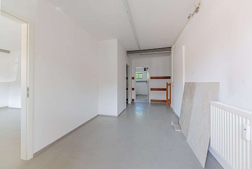 Zu vermieten! Moderne Gewerbefläche als Büro & Lager mit bester Infrastruktur - Bild 5730576
