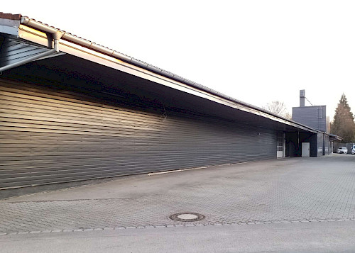 Seltene Gelegenheit! Gewerbekomplex mit vielseitigen Nutzungsmöglichkeiten und bester Infrastruktur - Bild 5736708