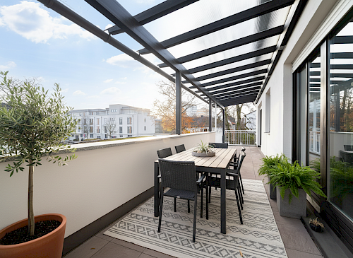Sonne im Doppelpack! Beeindruckende 3-Zimmer-Wohnung mit zwei Dachterrassen und optimalem Schnitt - Bild 4532010