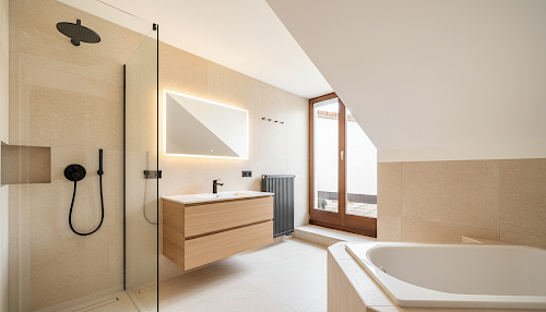 Sonne im Doppelpack! Beeindruckende 3-Zimmer-Wohnung mit zwei Dachterrassen und optimalem Schnitt - Bild 4532010