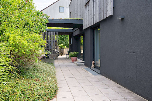 Wo München für Familien am schönsten ist! Zeitgenössische Villa mit Pool in Bestlage von Freising - Bild 4882614