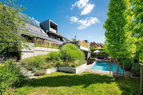 Wo München für Familien am schönsten ist! Zeitgenössische Villa mit Pool in Bestlage von Freising - Bild 4882614