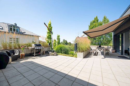 Wo München für Familien am schönsten ist! Zeitgenössische Villa mit Pool in Bestlage von Freising - Bild 4882614