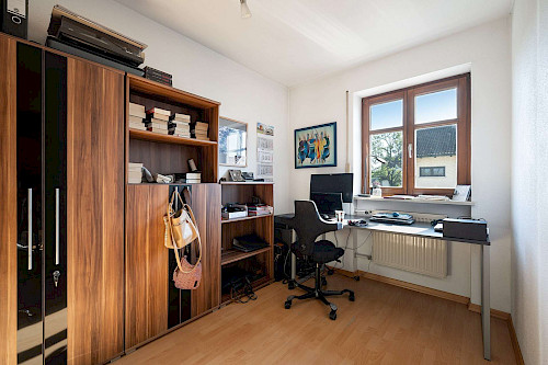 Zuhause! Charmante Doppelhaushälfte mit viel Platz und besonderem Flair - Bild 6218624
