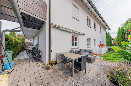 Gut angelegt! Gepflegtes Mehrfamilienhaus mit 5 Einheiten auf schönem Grundstück in Marzling - Bild 5999570