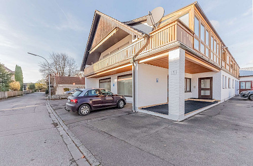 Interessanter Gewerbemix! Büro und Lagerhalle in infrastrukturell gut gelegenem Standort - Bild 6265660