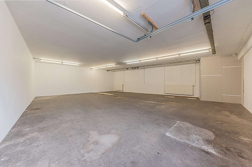 Interessanter Gewerbemix! Büro und Lagerhalle in infrastrukturell gut gelegenem Standort - Bild 6265660